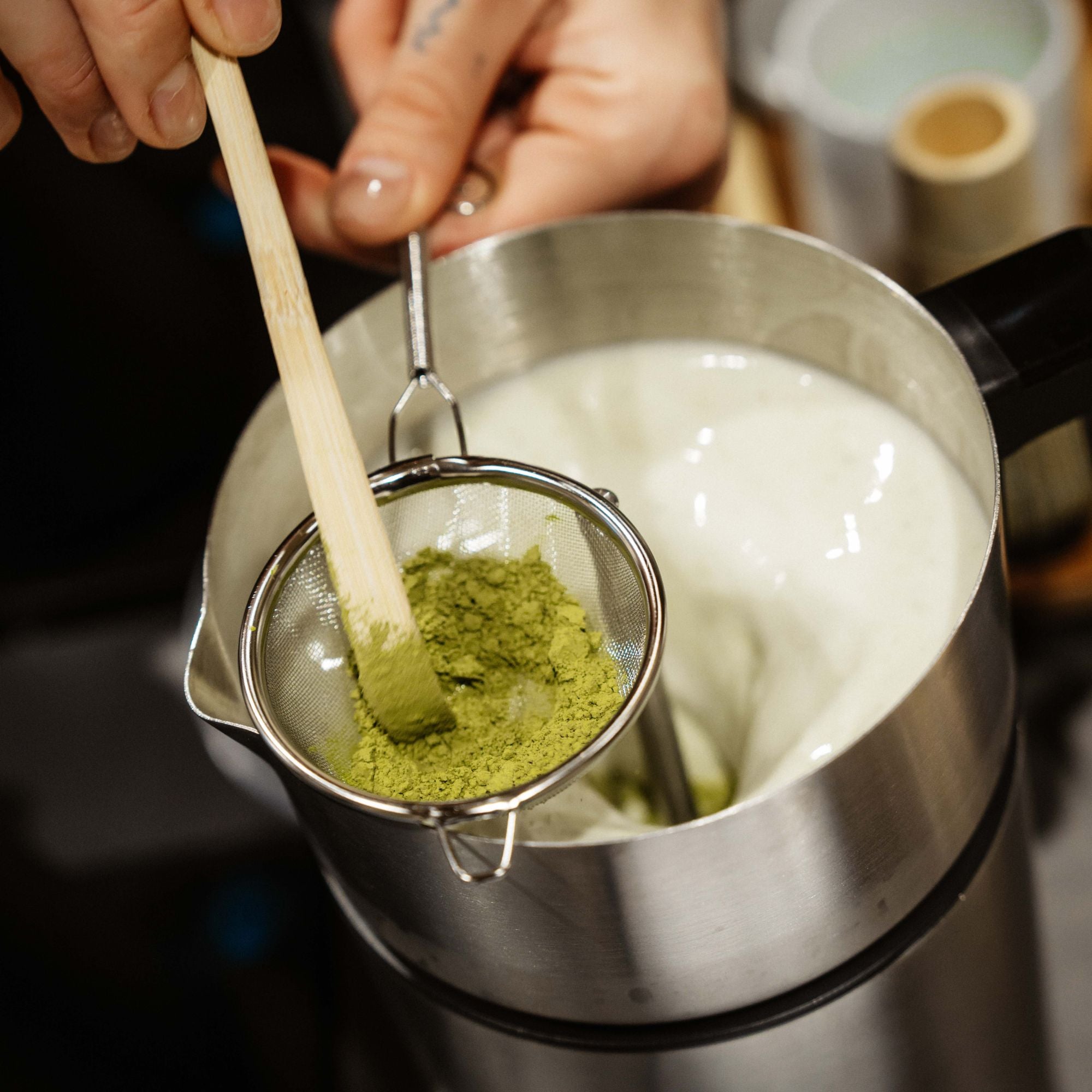 Tea Tasting in Amsterdam Utrechtestraat